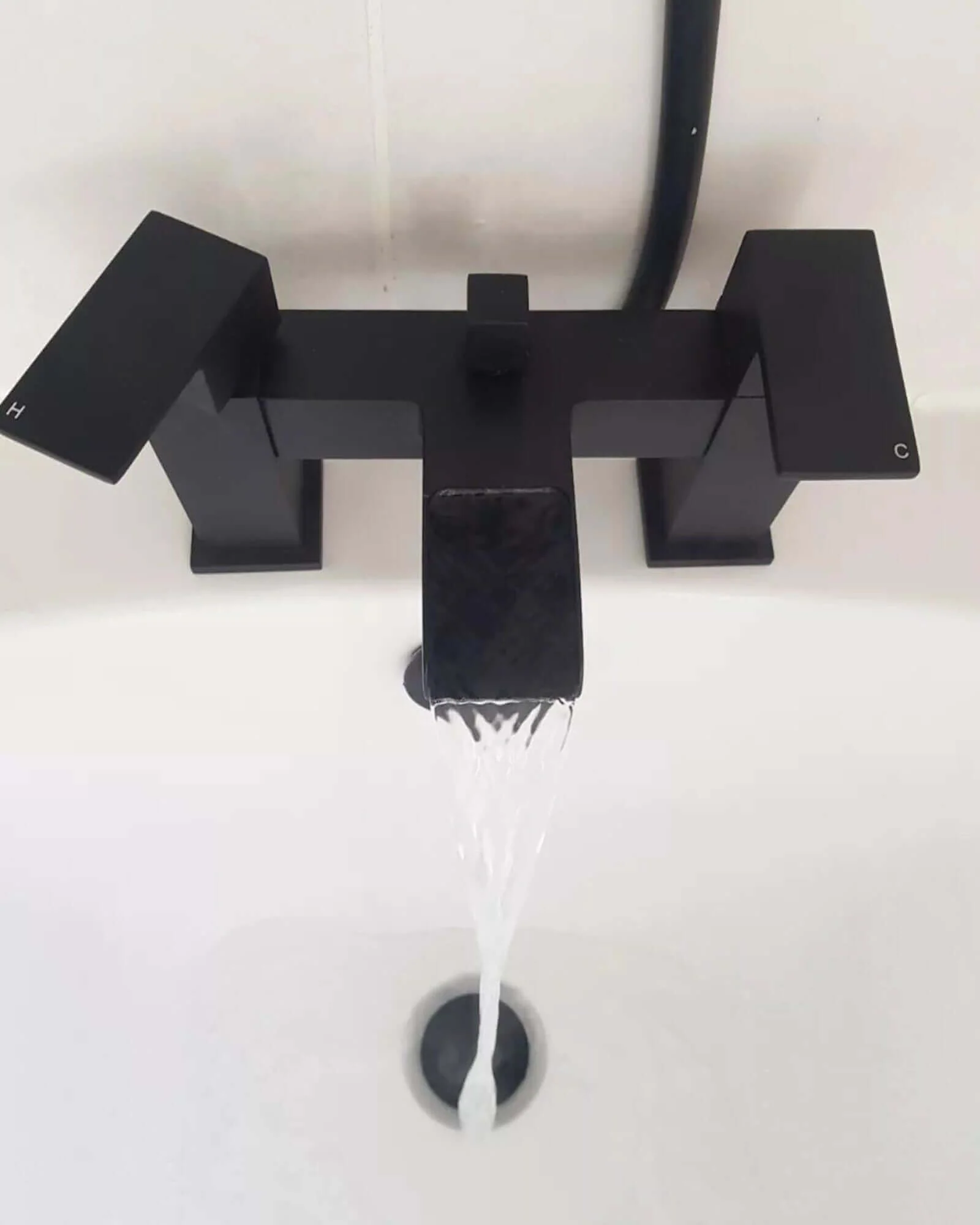 Matt Black Bath Shower Mixer Tap (Plaza - With Dual Rigid Riser) - Image 6